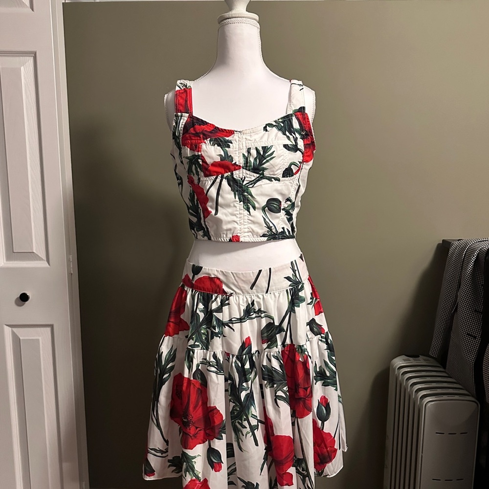 Red Floral PeekSkill Two-Piece Set